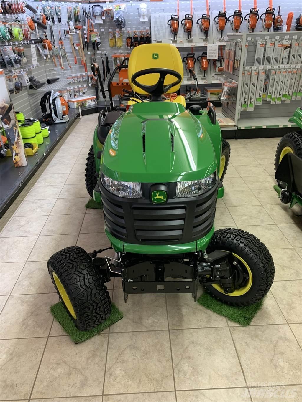 John Deere X739 جرارات مدمجة