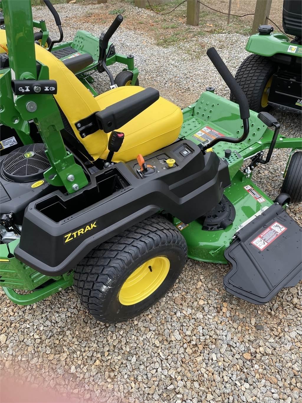 John Deere Z515E صفر محولا الدوران