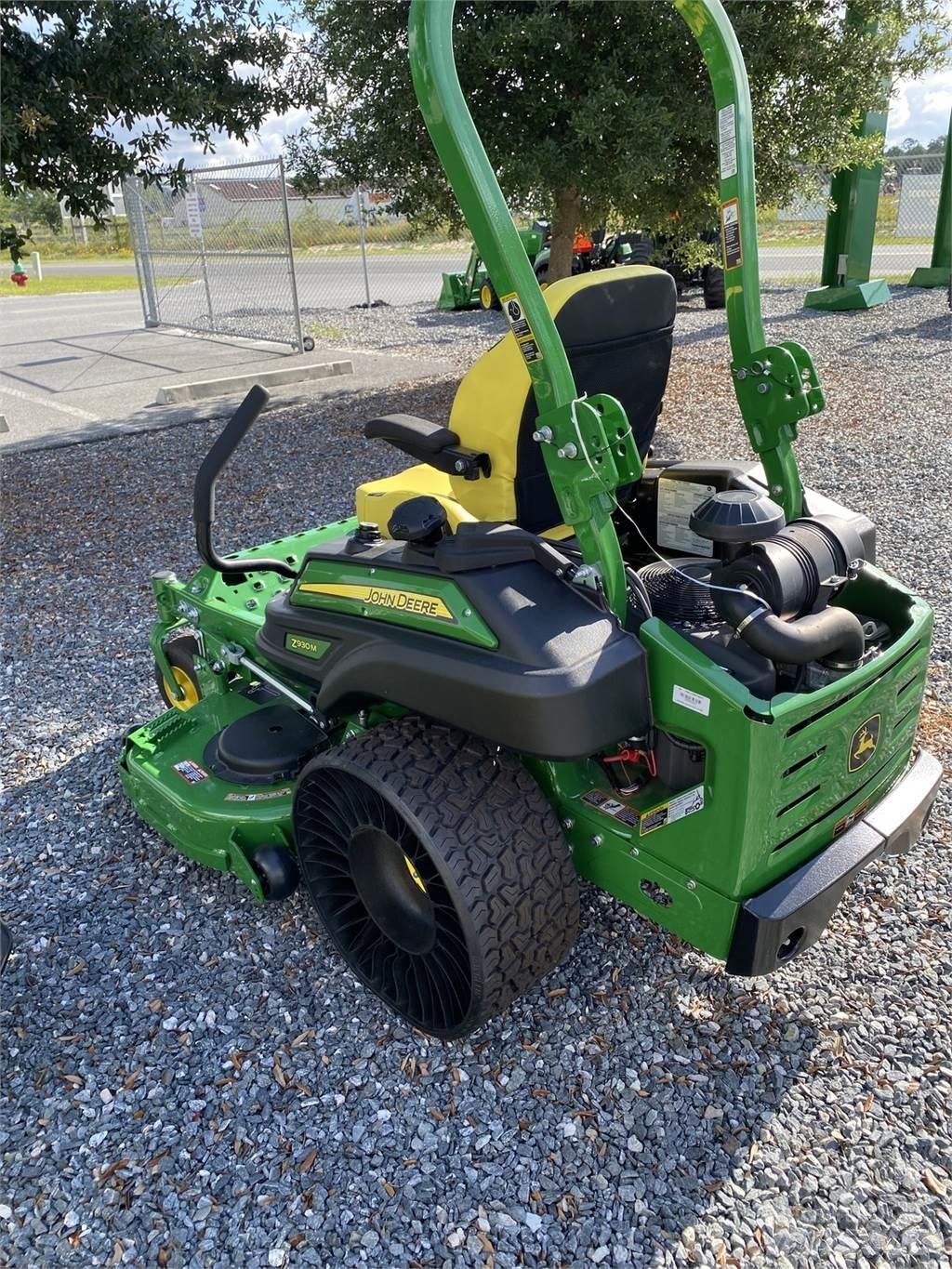 John Deere Z930M صفر محولا الدوران