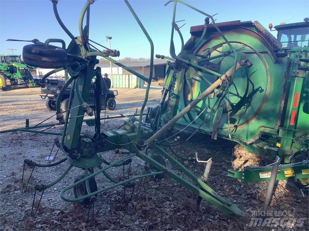 Krone kw-550 مكابس وميبسات التبن