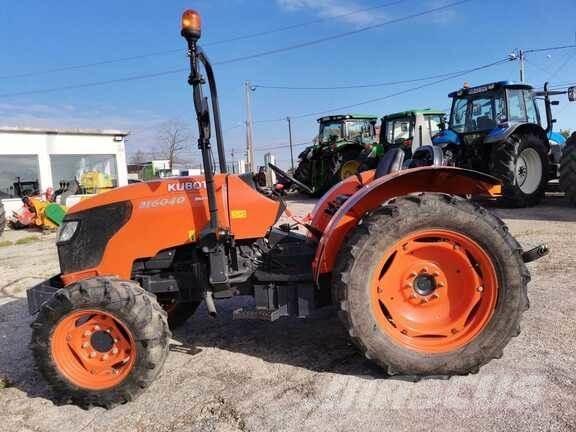 Kubota M 6040 N الجرارات