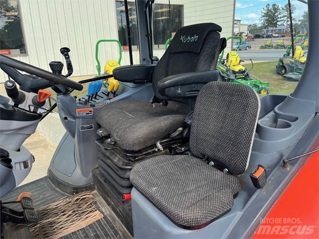 Kubota M7-132 جرارات مدمجة