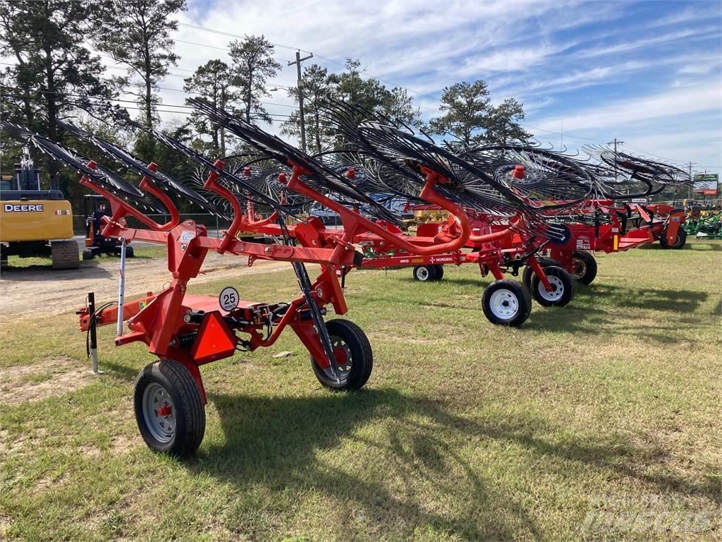 Kuhn SR110 مكابس وميبسات التبن