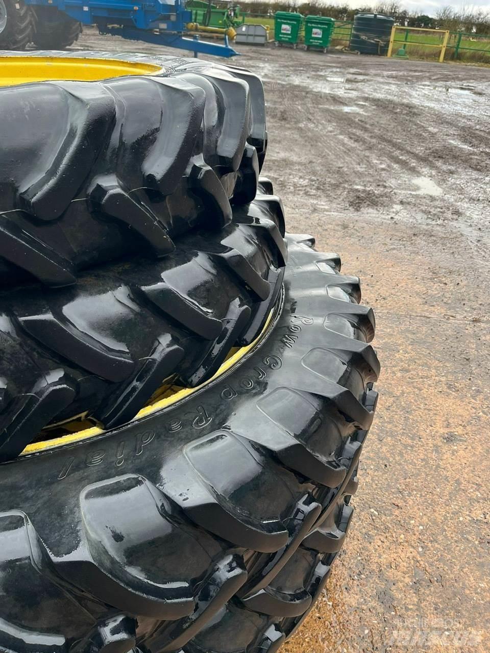  Row Crop Wheels الإطارات والعجلات والحافات