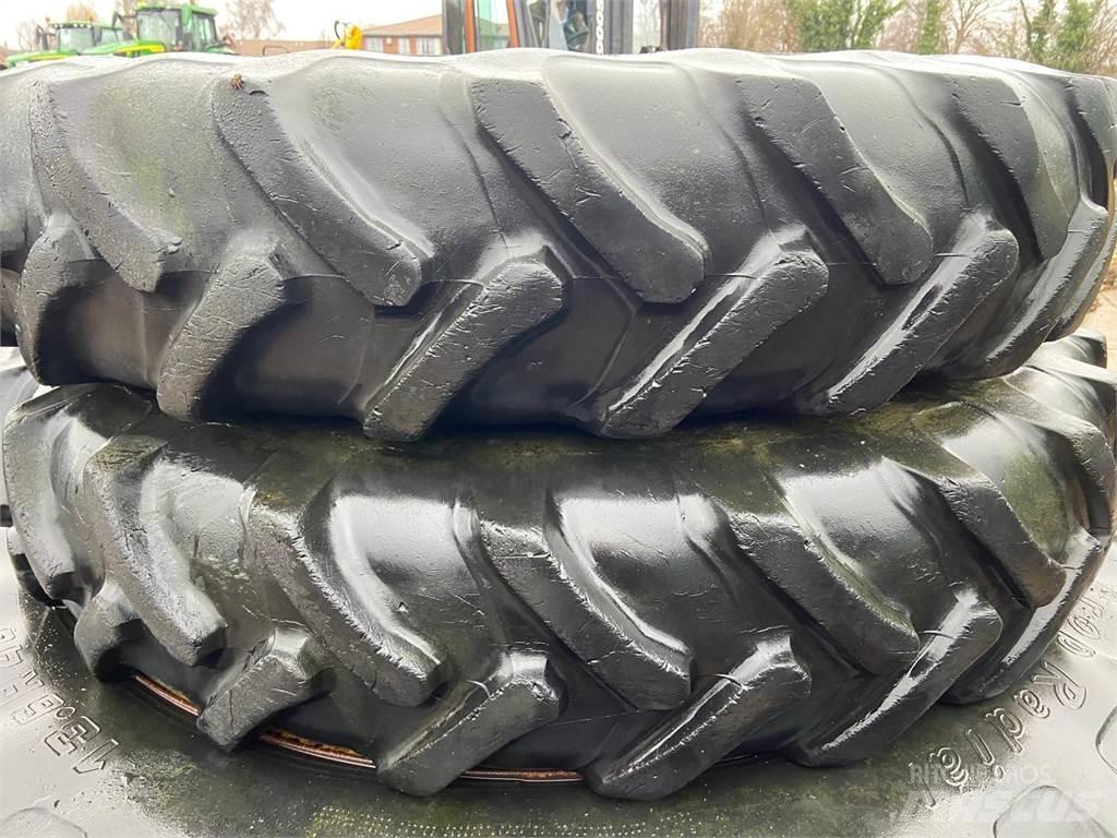  Row Crop Wheels الإطارات والعجلات والحافات