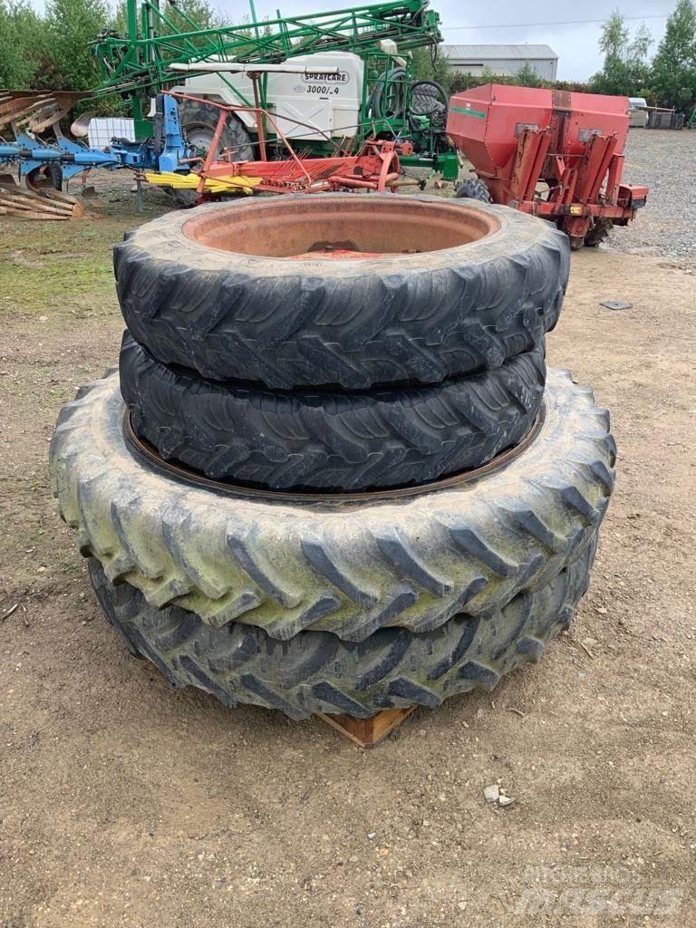 Row Crop Wheels الإطارات والعجلات والحافات