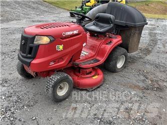 Troy-Bilt Pony ركوب الحشائش