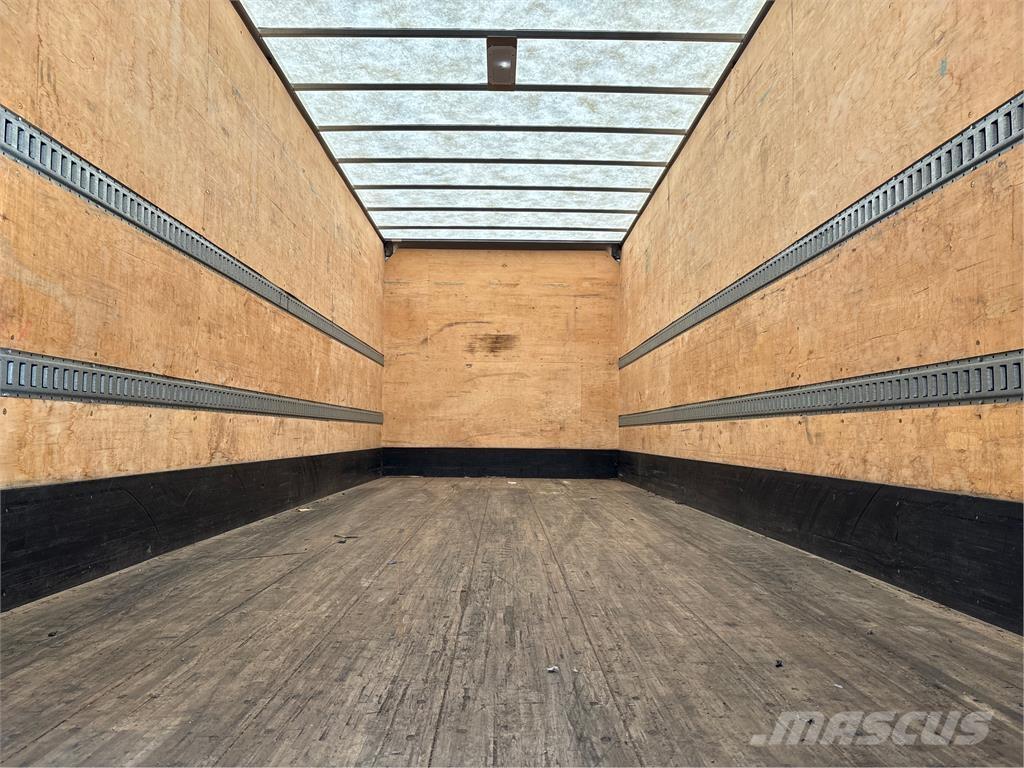 Hino L6 شاحنات أخرى