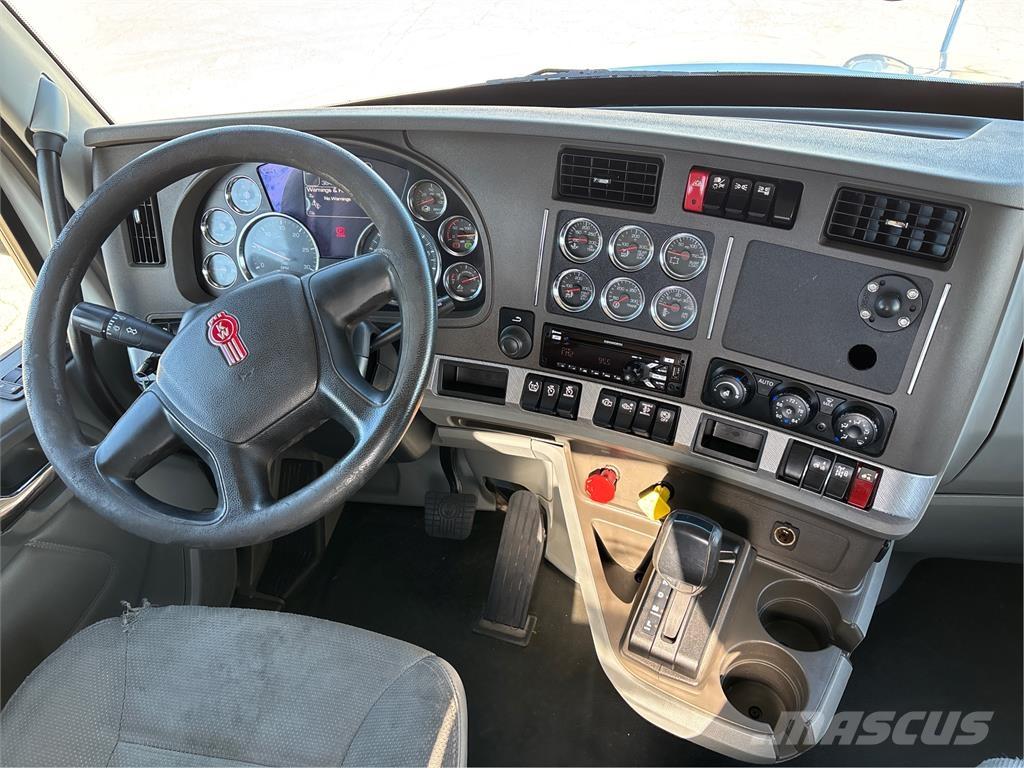 Kenworth T680 وحدات الجر