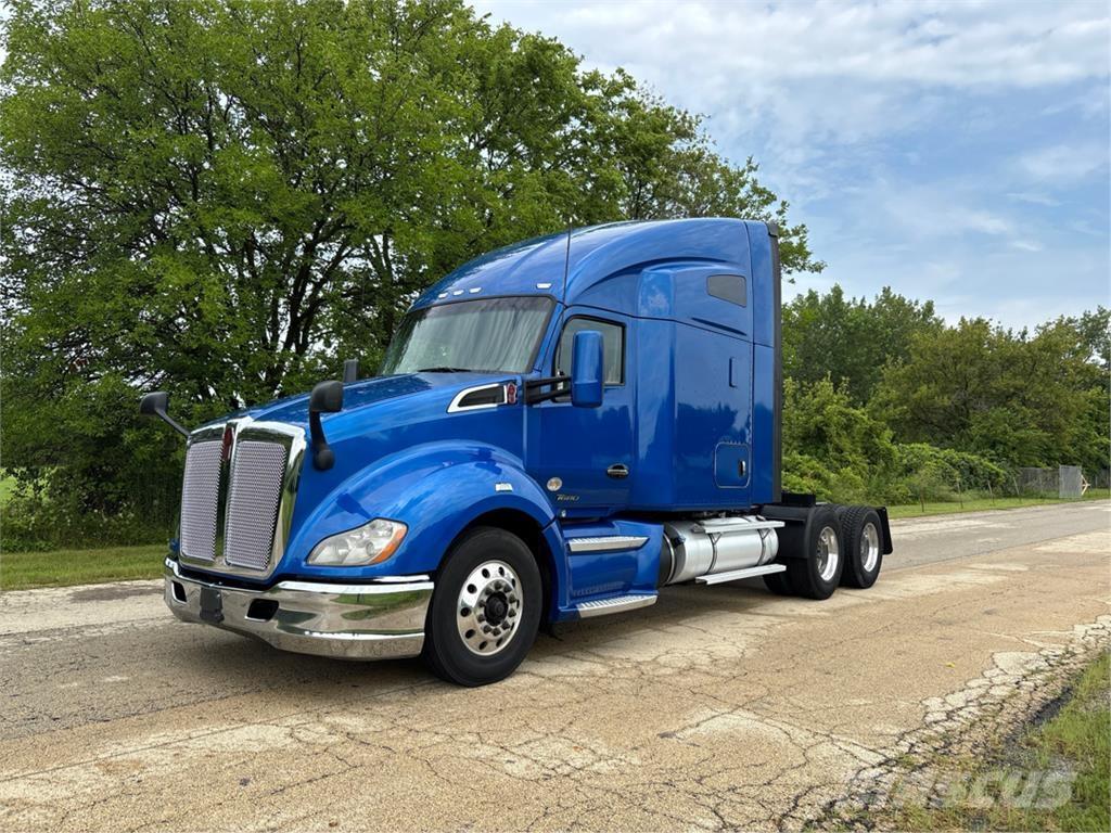 Kenworth T680 شاحنات أخرى