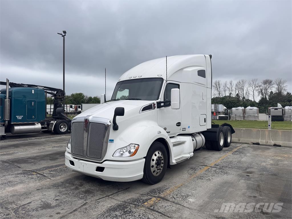 Kenworth T680 شاحنات أخرى