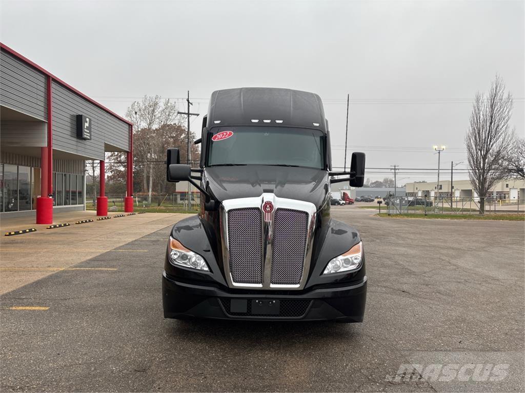 Kenworth T680 وحدات الجر