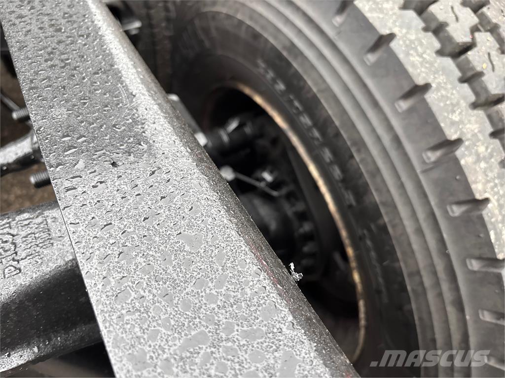 Kenworth T680 وحدات الجر