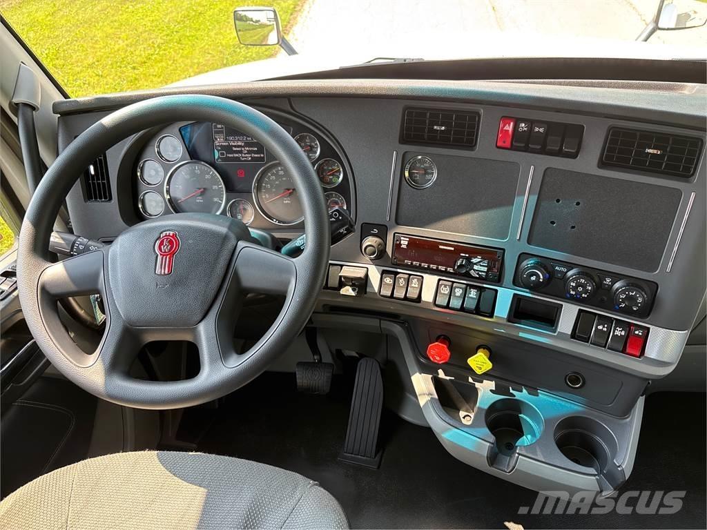 Kenworth T880 وحدات الجر