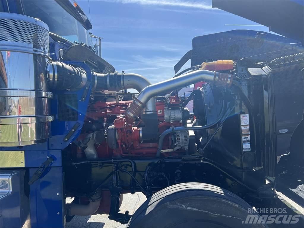 Kenworth W900 وحدات الجر