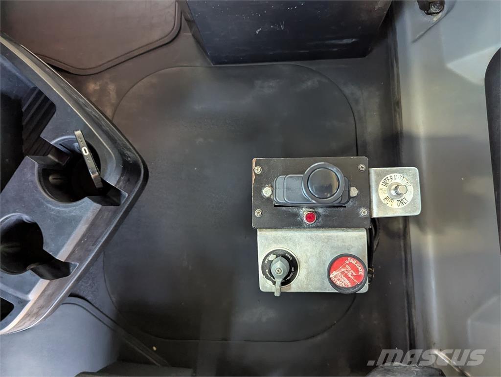Mack GRANITE شاحنات أخرى