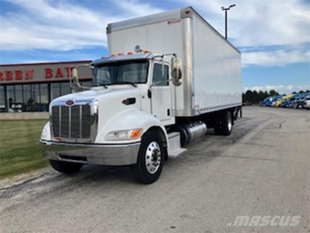 Peterbilt 337 شاحنات ذات هيكل صندوقي