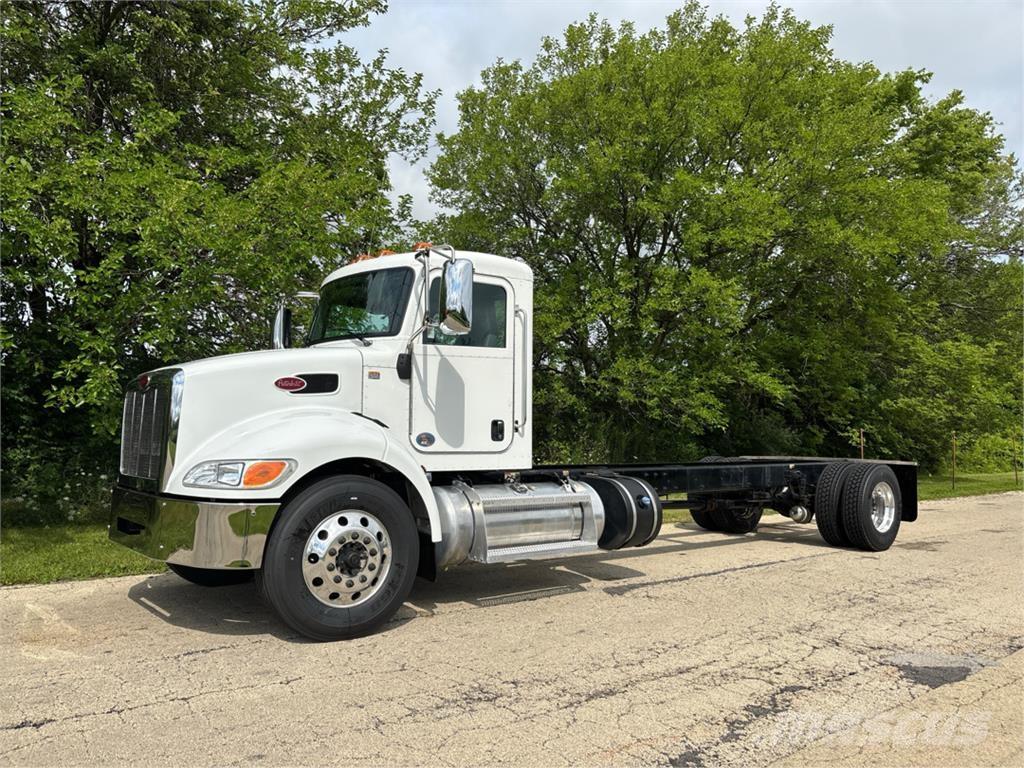 Peterbilt 337 شاحنات أخرى