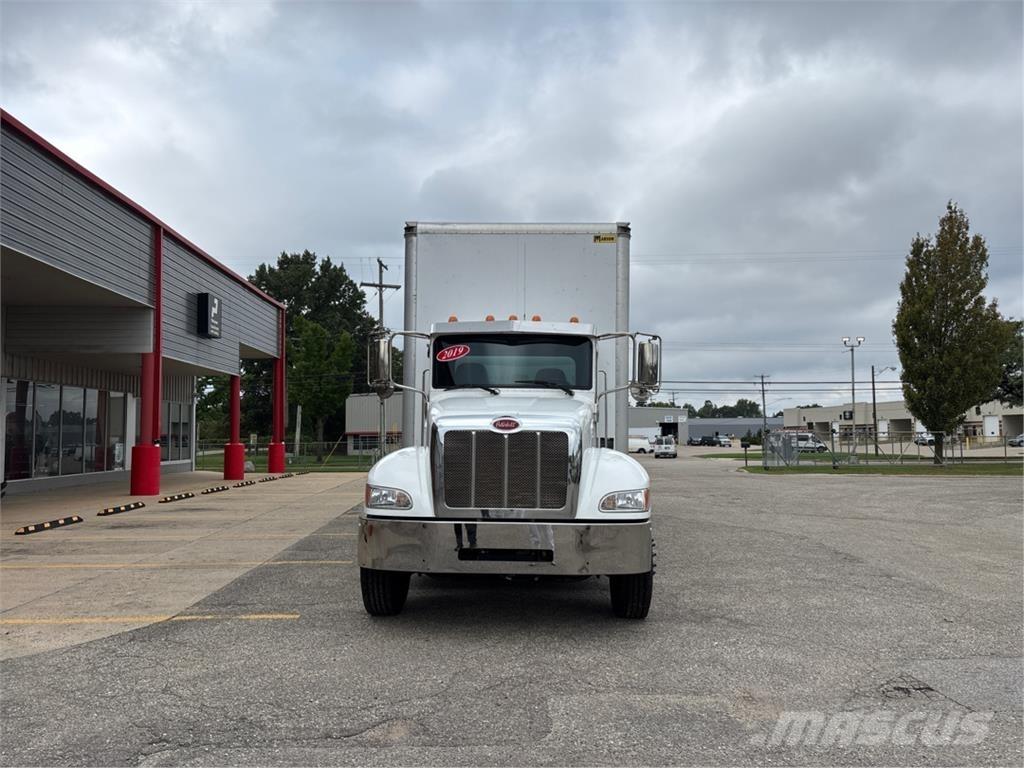 Peterbilt 337 شاحنات أخرى