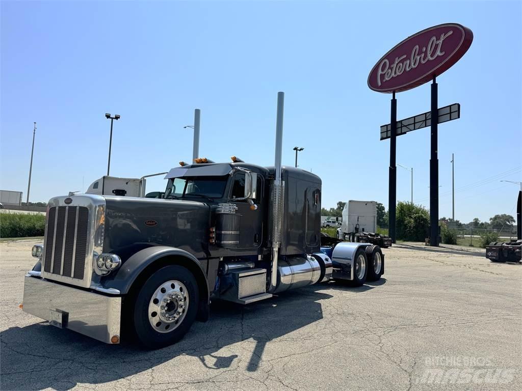 Peterbilt 389 وحدات الجر