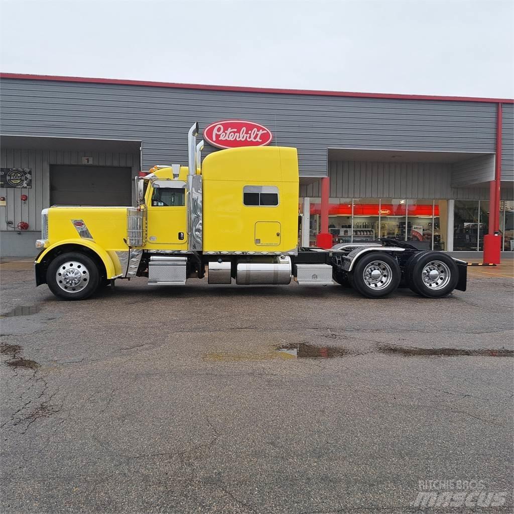 Peterbilt 389 وحدات الجر