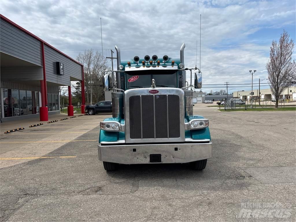 Peterbilt 389 وحدات الجر