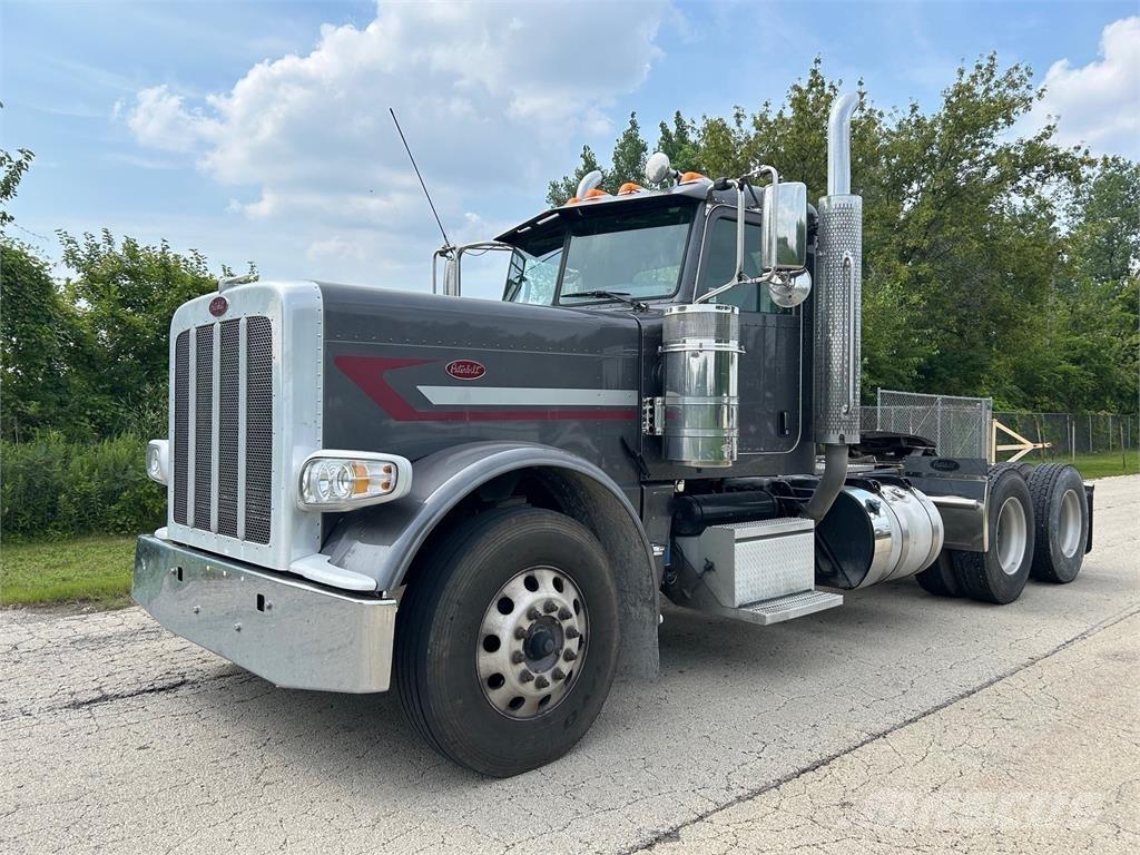 Peterbilt 389 شاحنات أخرى