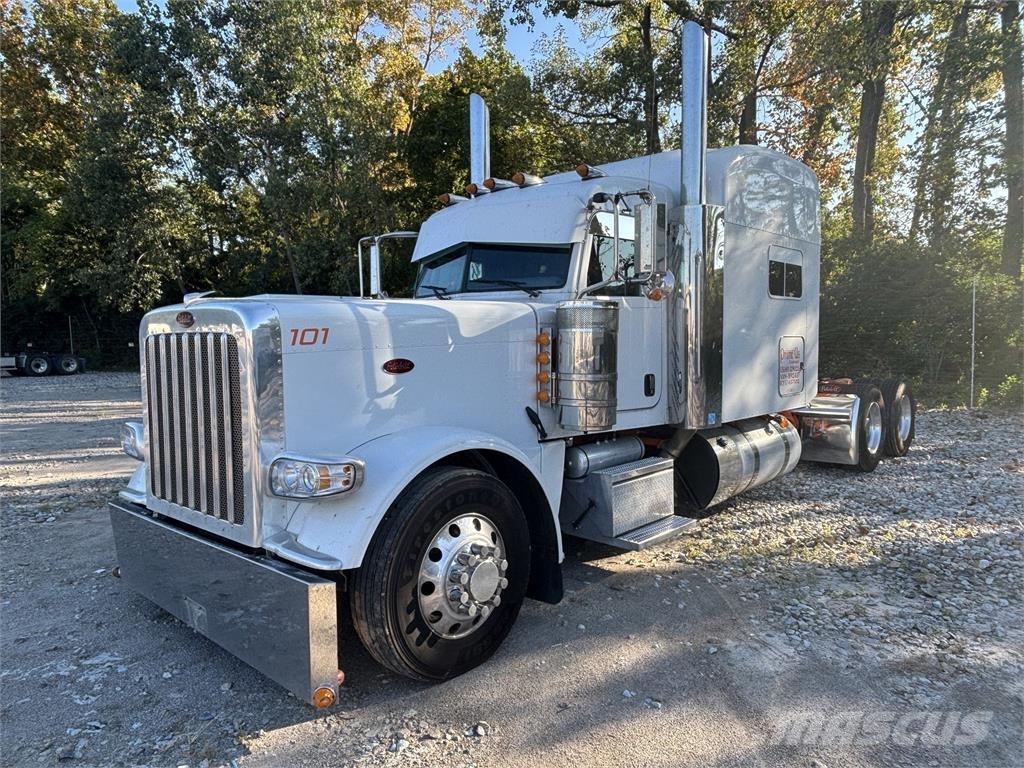 Peterbilt 389 شاحنات أخرى