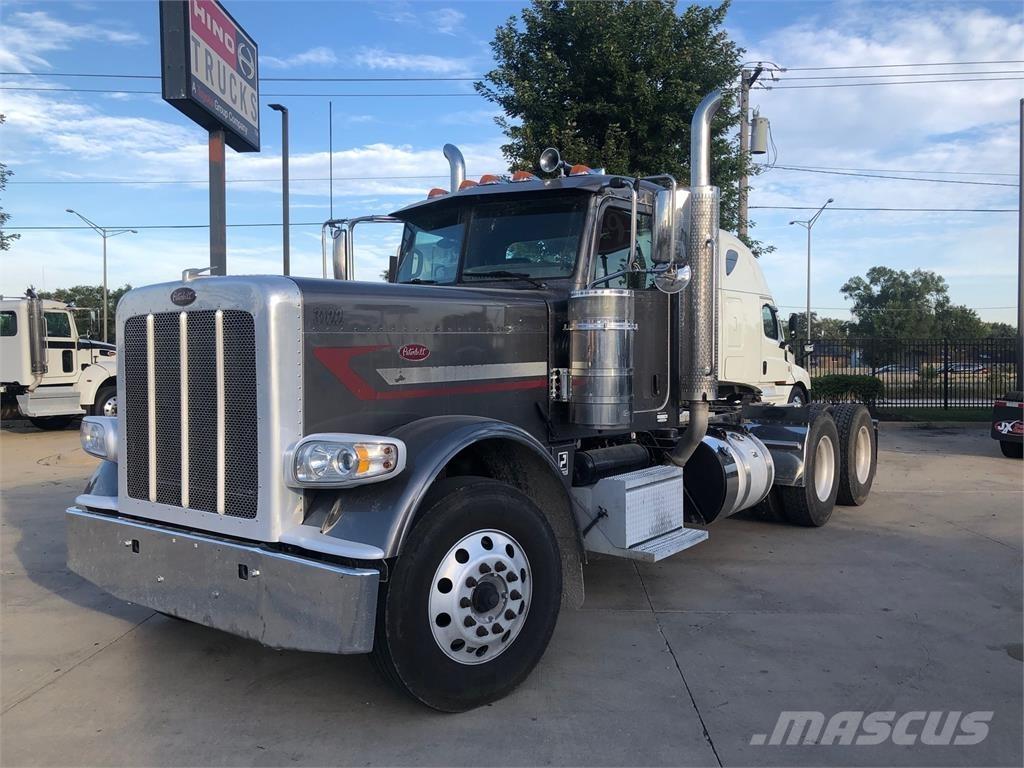 Peterbilt 389 شاحنات أخرى