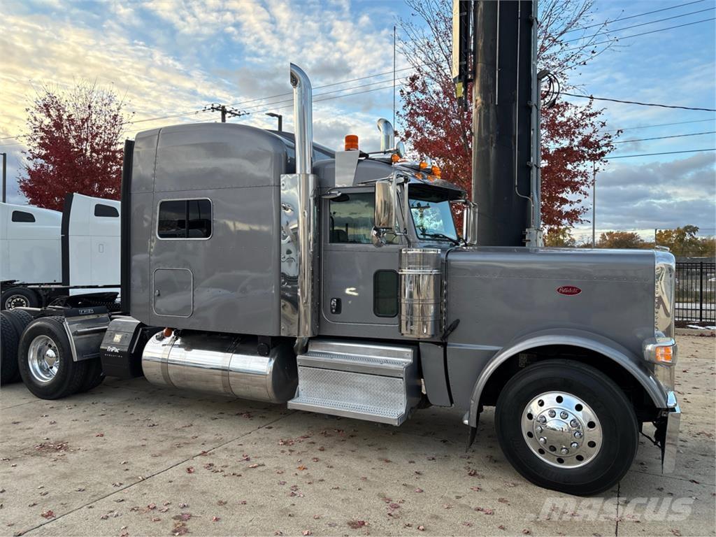 Peterbilt 389 وحدات الجر