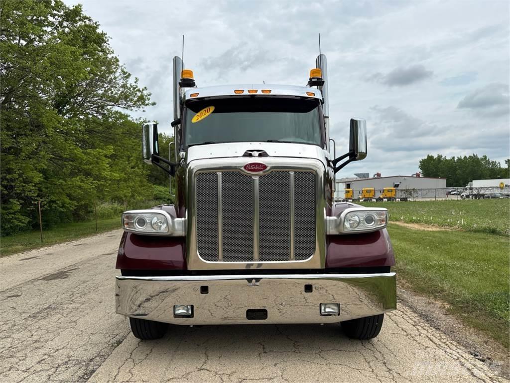 Peterbilt 567 وحدات الجر