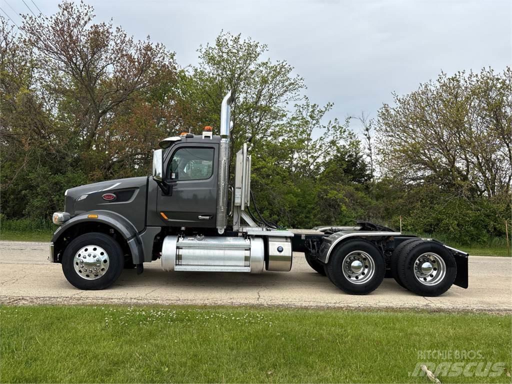 Peterbilt 567 وحدات الجر