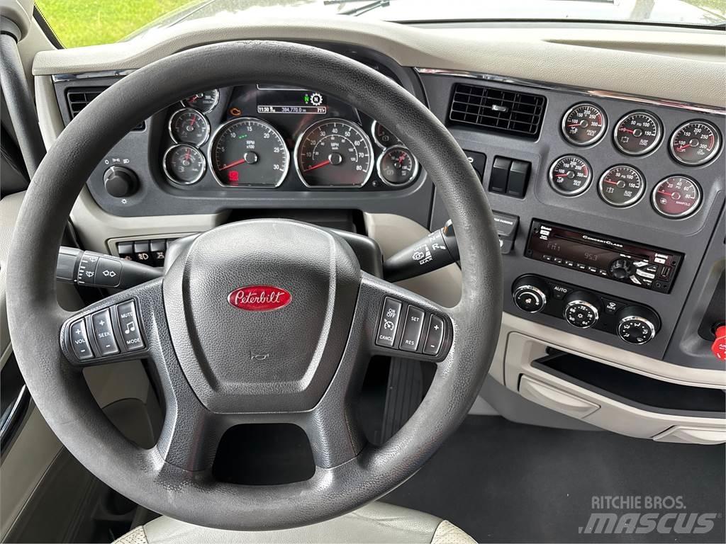 Peterbilt 567 وحدات الجر