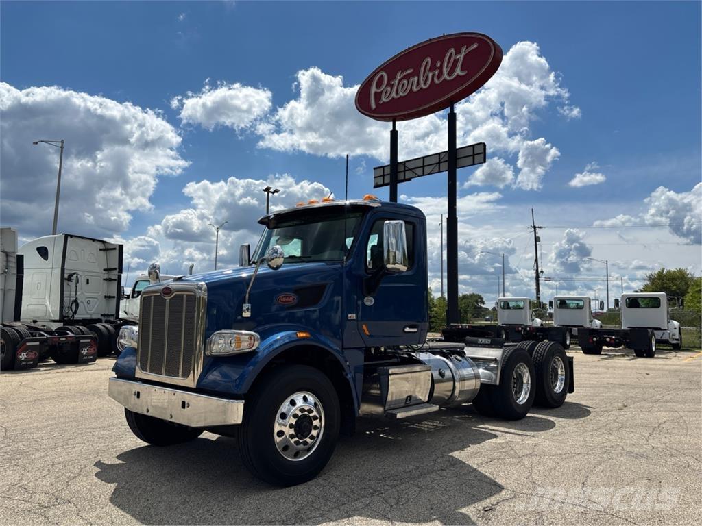 Peterbilt 567 شاحنات أخرى