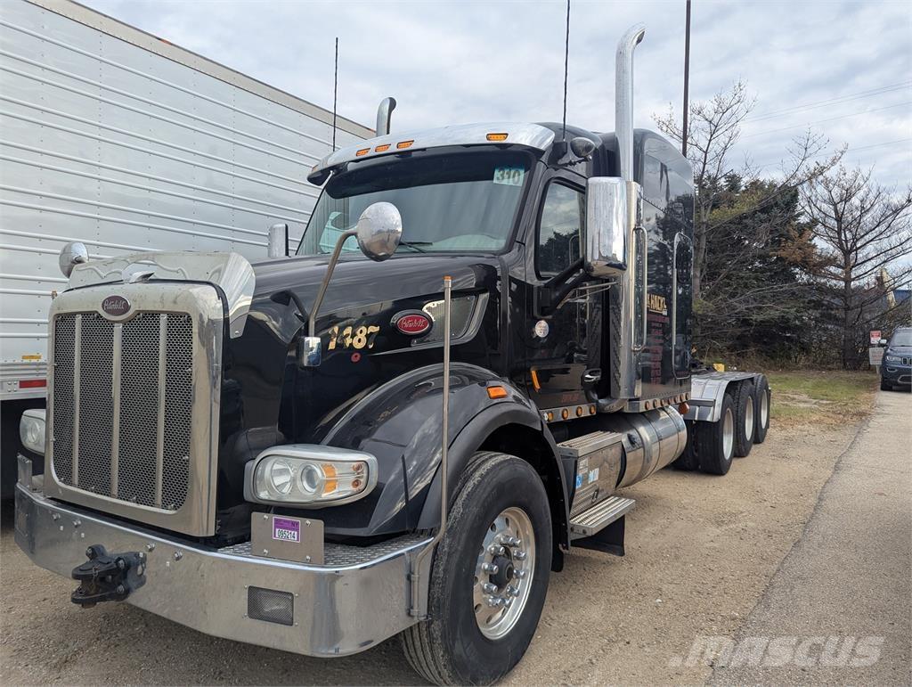 Peterbilt 567 وحدات الجر