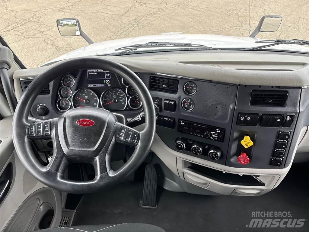 Peterbilt 579 وحدات الجر