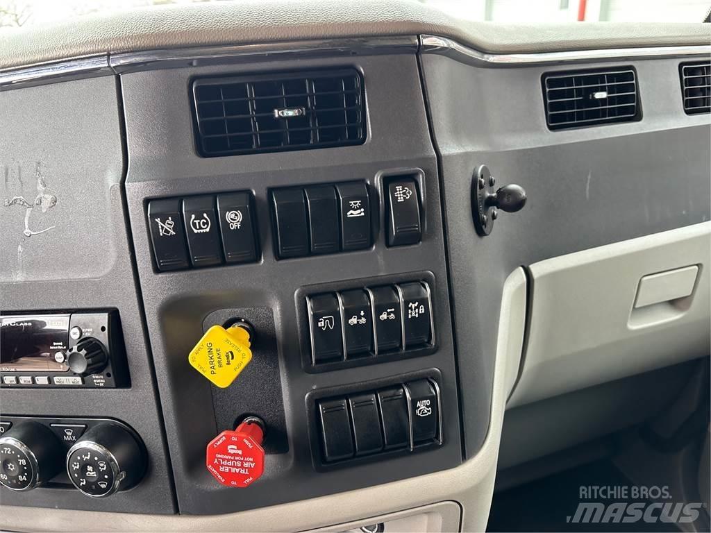 Peterbilt 579 وحدات الجر