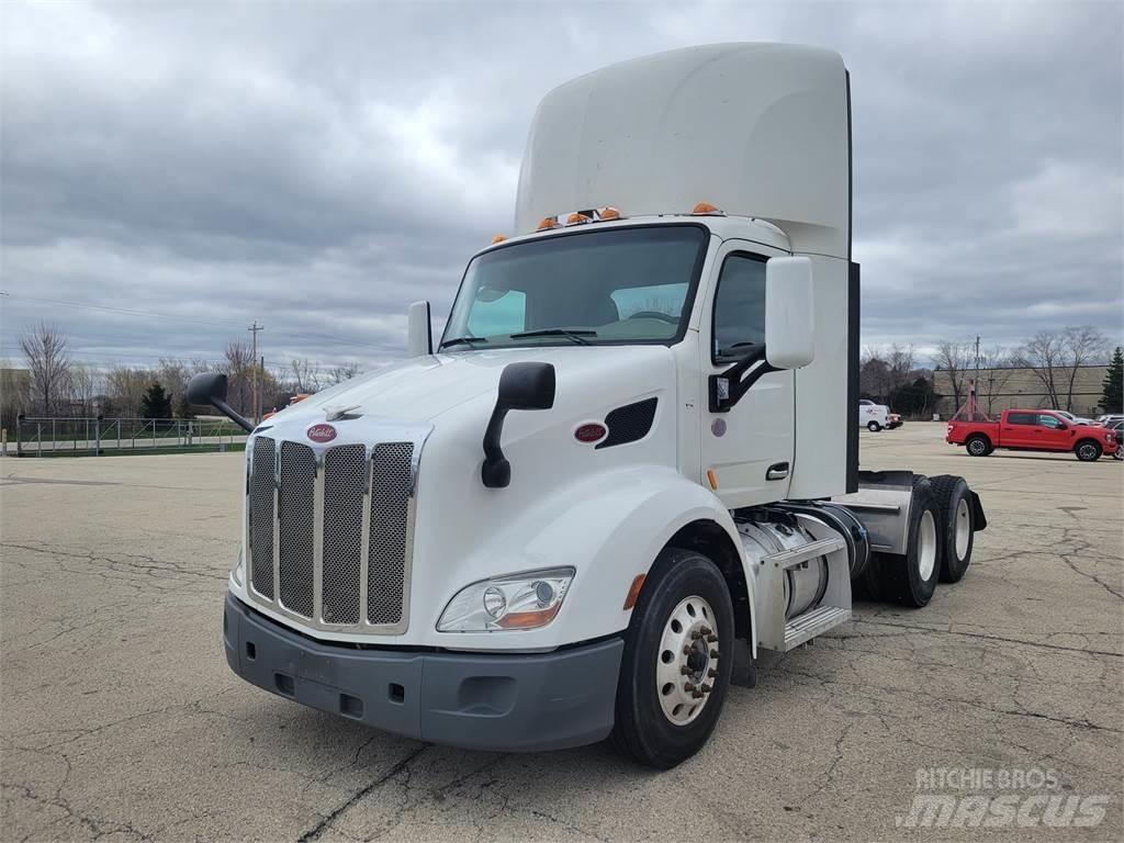 Peterbilt 579 وحدات الجر