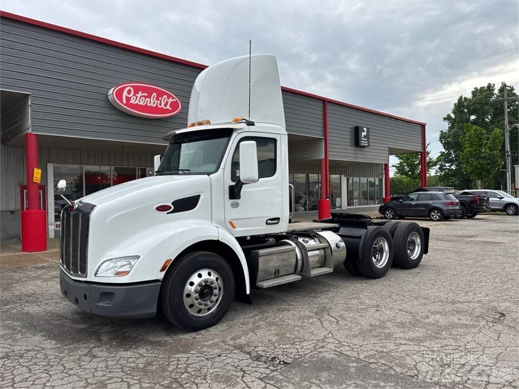 Peterbilt 579 وحدات الجر