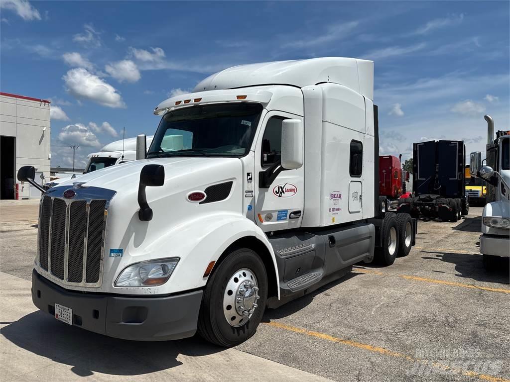 Peterbilt 579 شاحنات أخرى