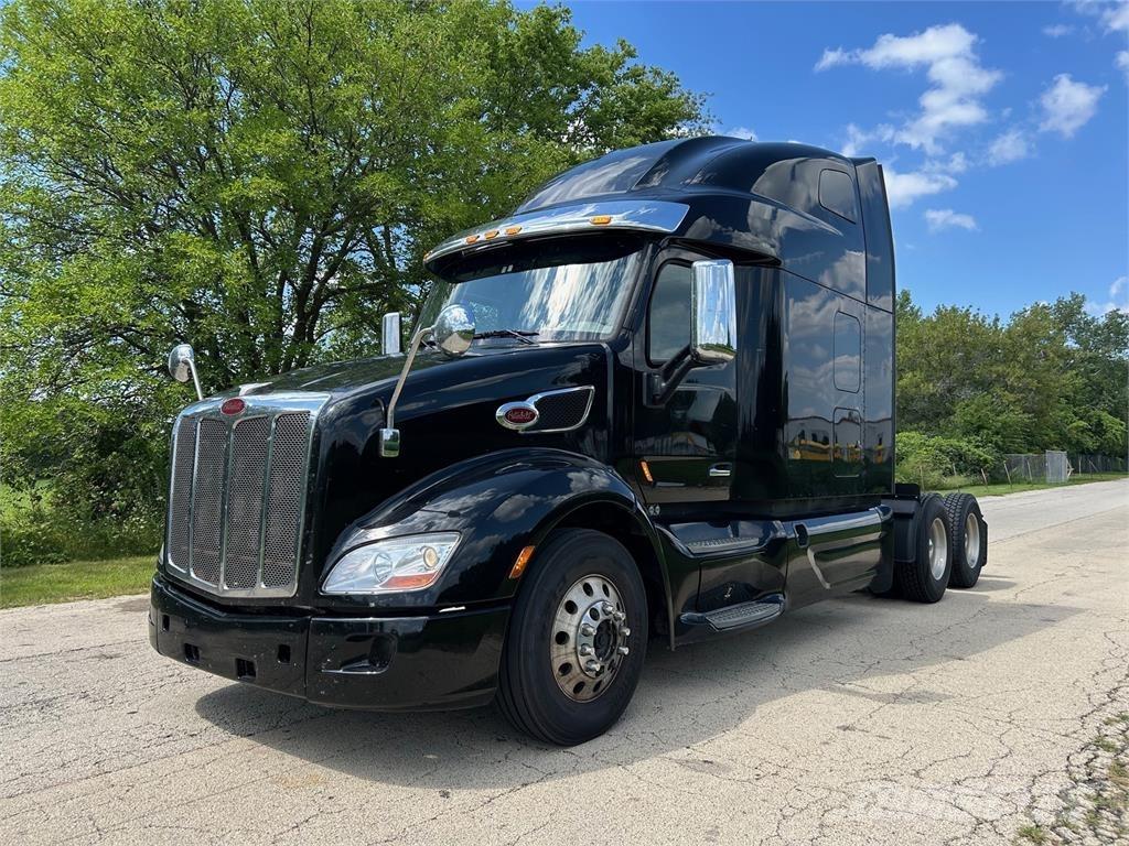 Peterbilt 579 شاحنات أخرى