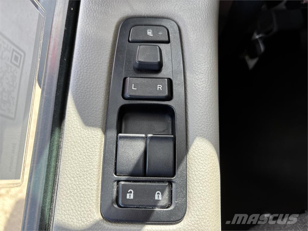 Peterbilt 579 وحدات الجر