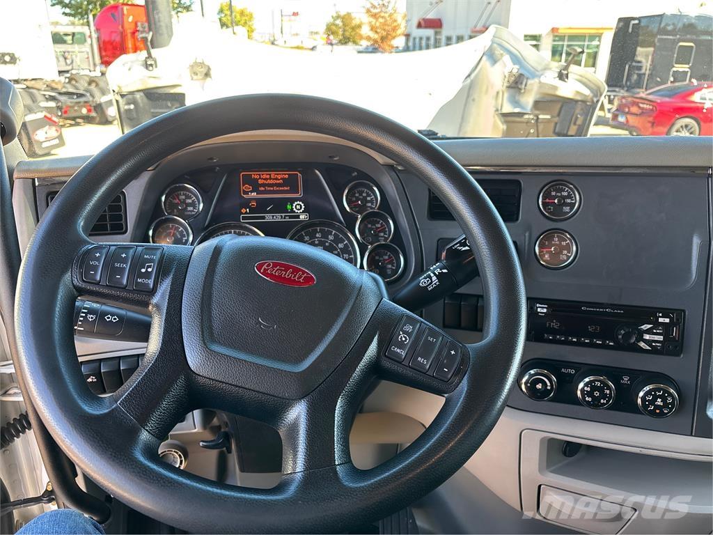Peterbilt 579 شاحنات أخرى