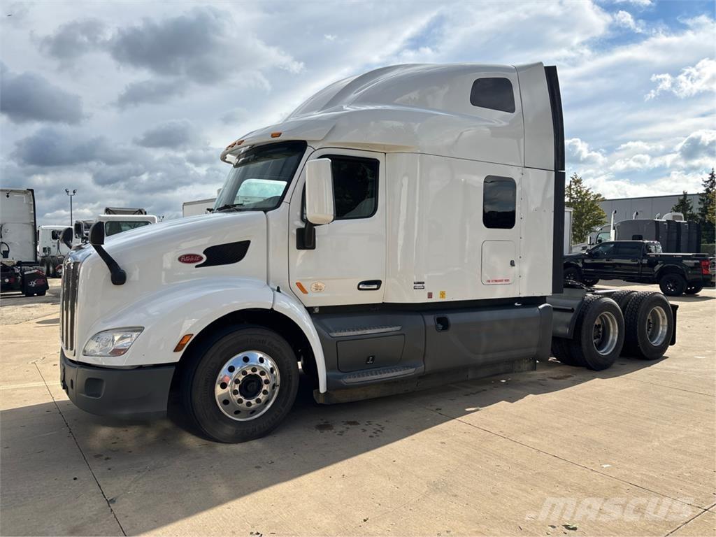 Peterbilt 579 شاحنات أخرى