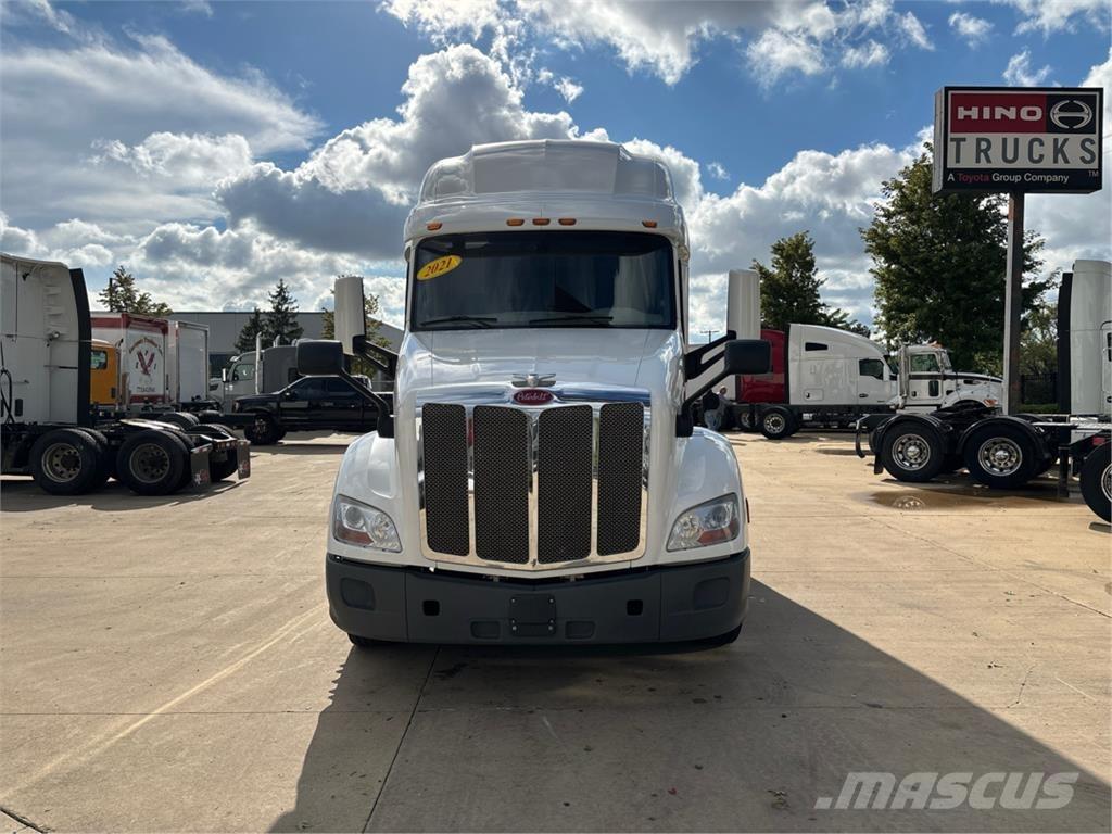 Peterbilt 579 شاحنات أخرى