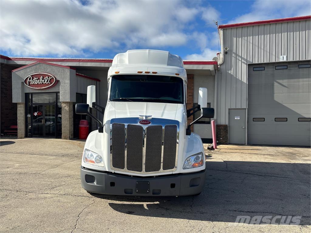 Peterbilt 579 شاحنات أخرى