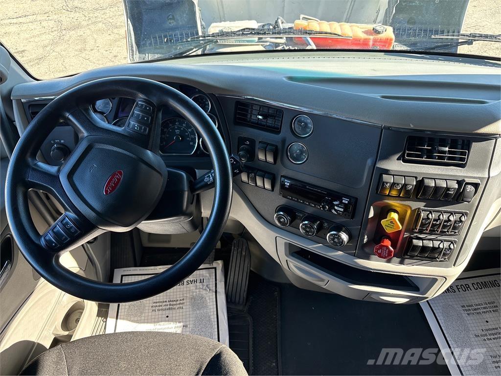 Peterbilt 579 وحدات الجر