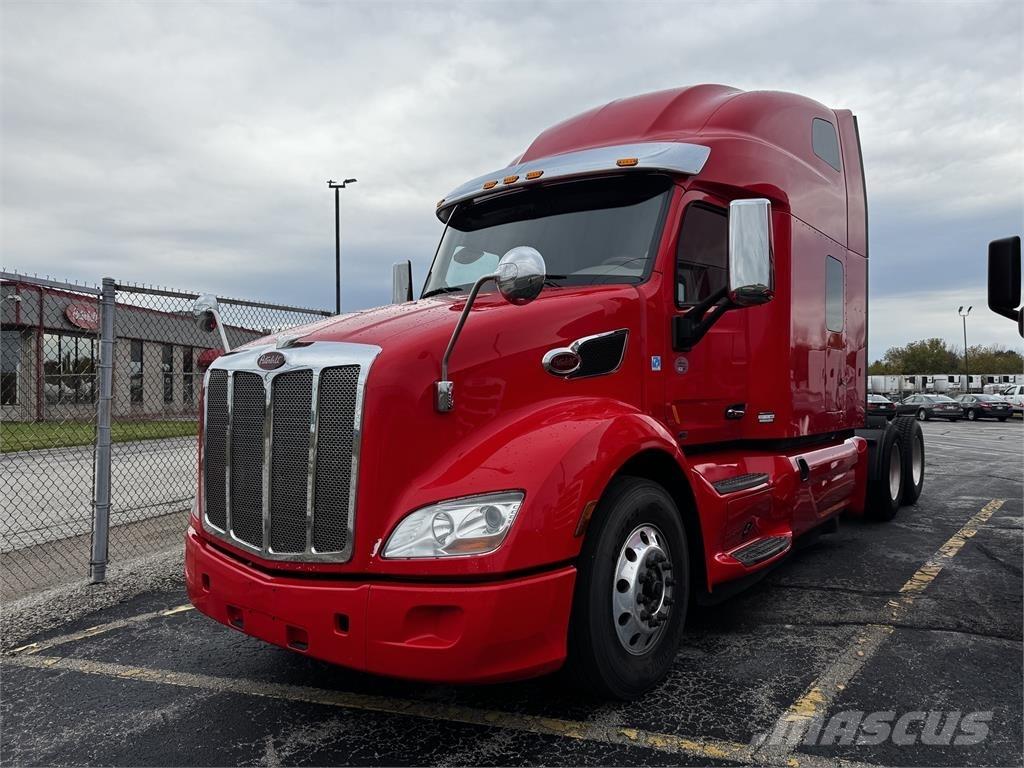 Peterbilt 579 شاحنات أخرى