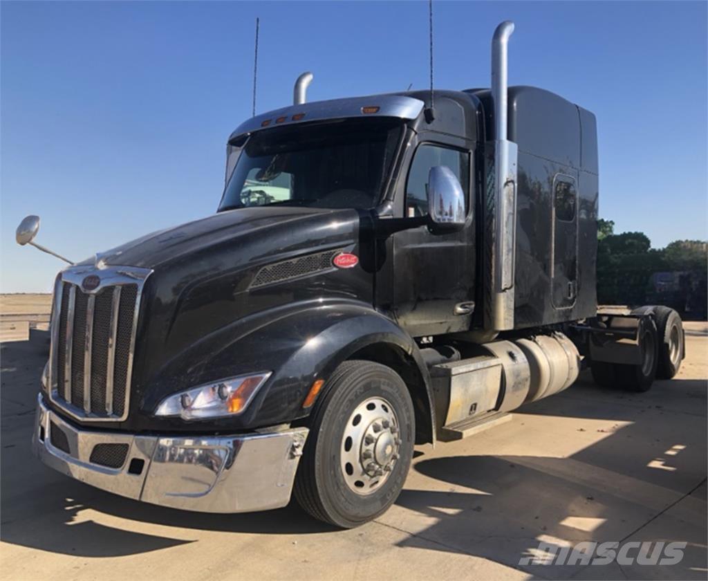 Peterbilt 579 وحدات الجر