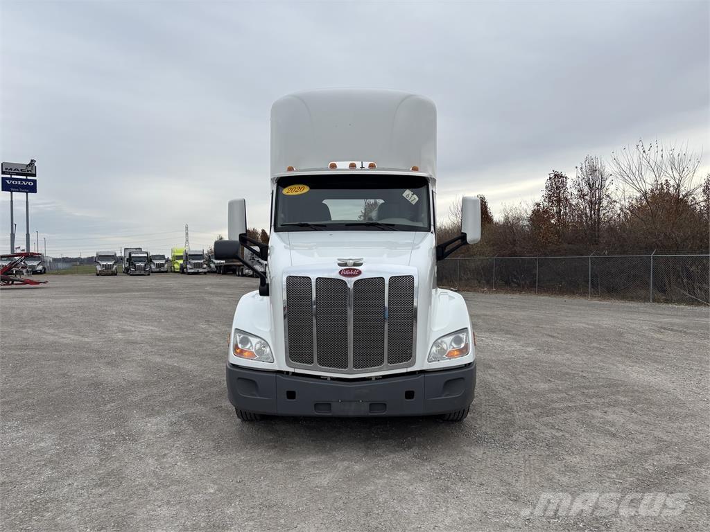 Peterbilt 579 وحدات الجر